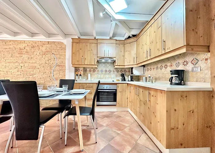 Daniela Garden アパート *